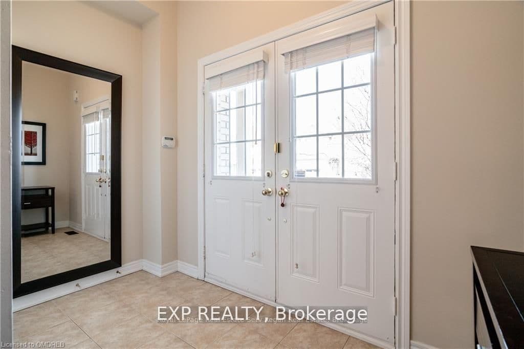 1333 Kestell Boulevard - Image 2