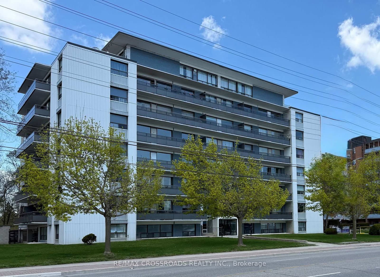 363 Lakeshore Road E, Unit 410 - Image 1