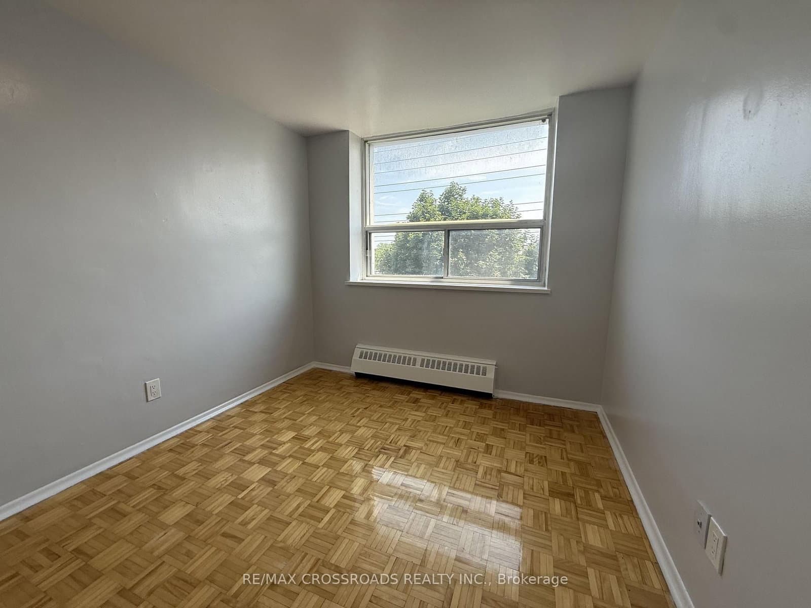 363 Lakeshore Road E, Unit 410 - Image 6