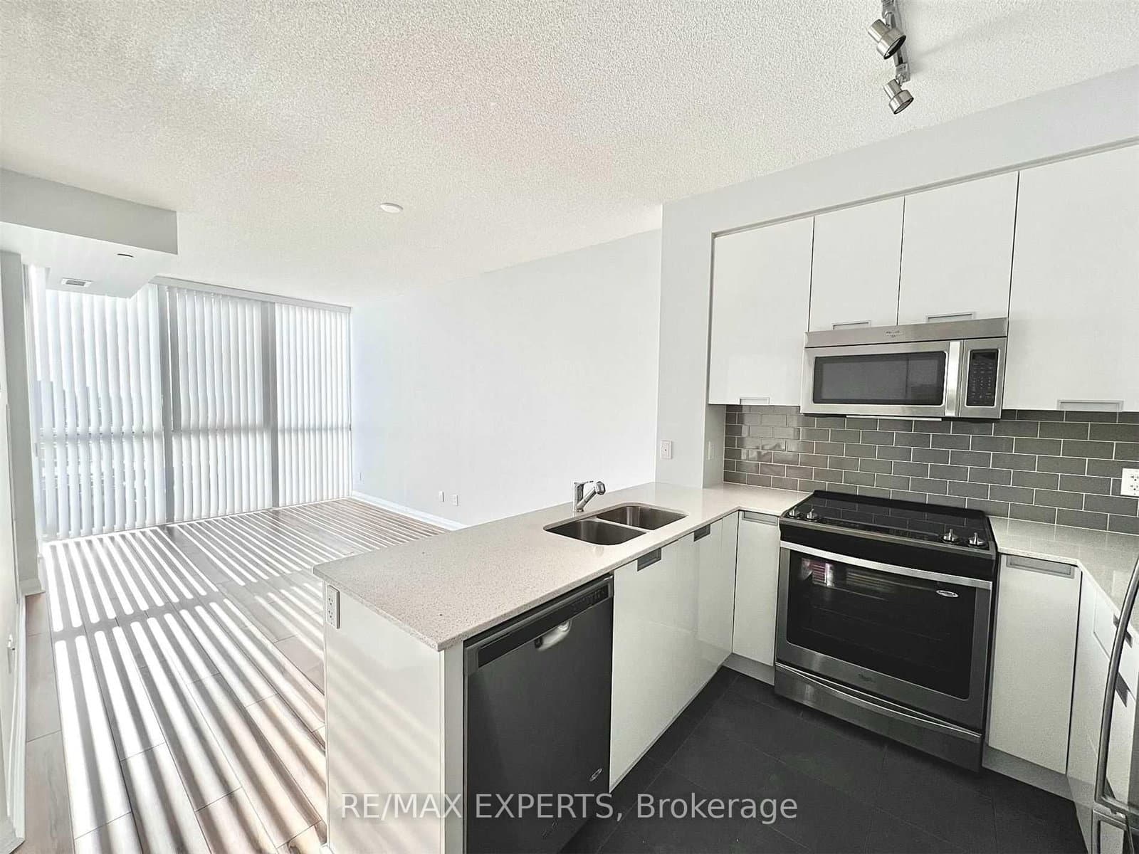 75 Eglinton Avenue W, Unit 1005 - Image 5