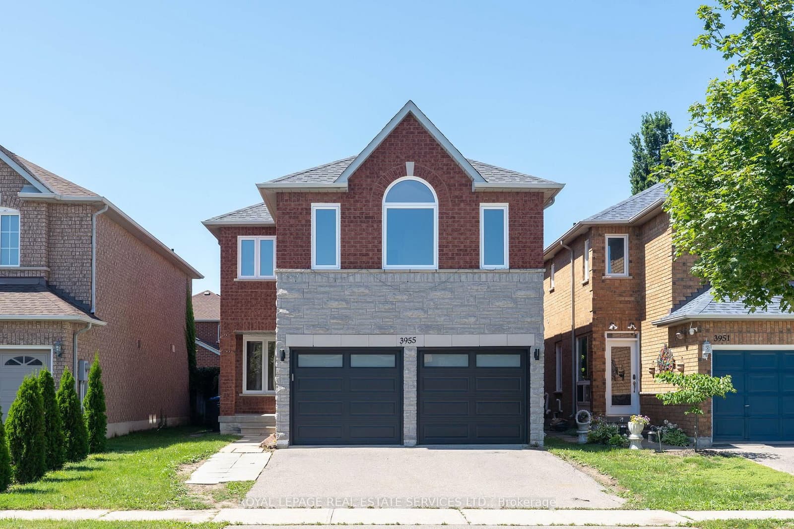 3955 Foxwood Avenue - Image 1