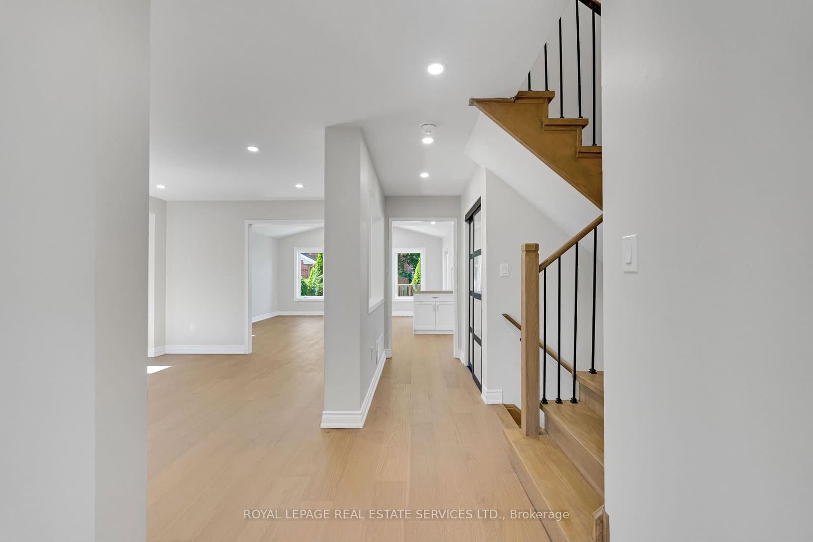 3955 Foxwood Avenue - Image 2