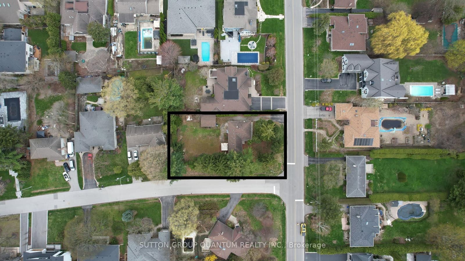 394 Maplehurst Avenue - Image 4