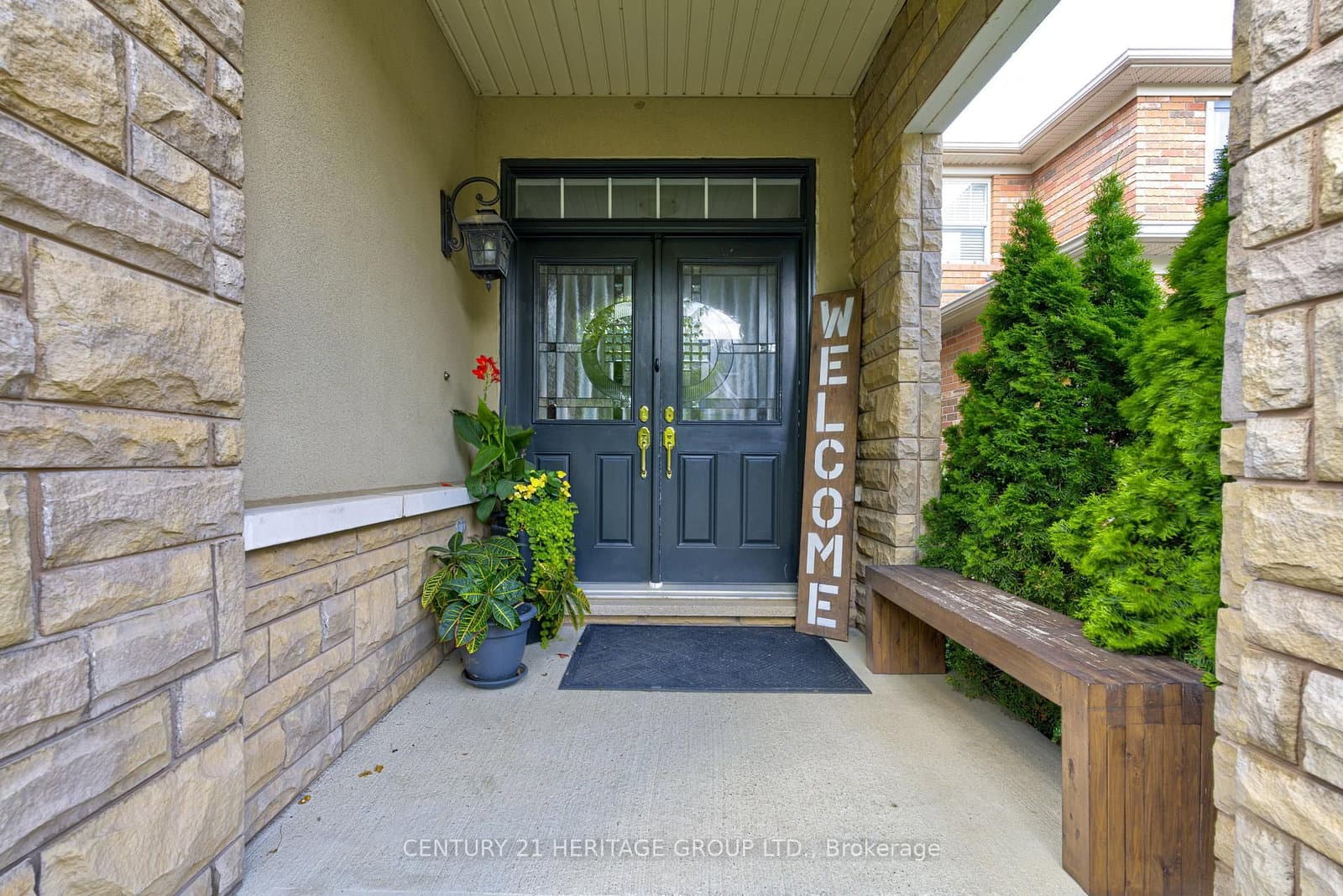 1406 Marshall Crescent - Image 3
