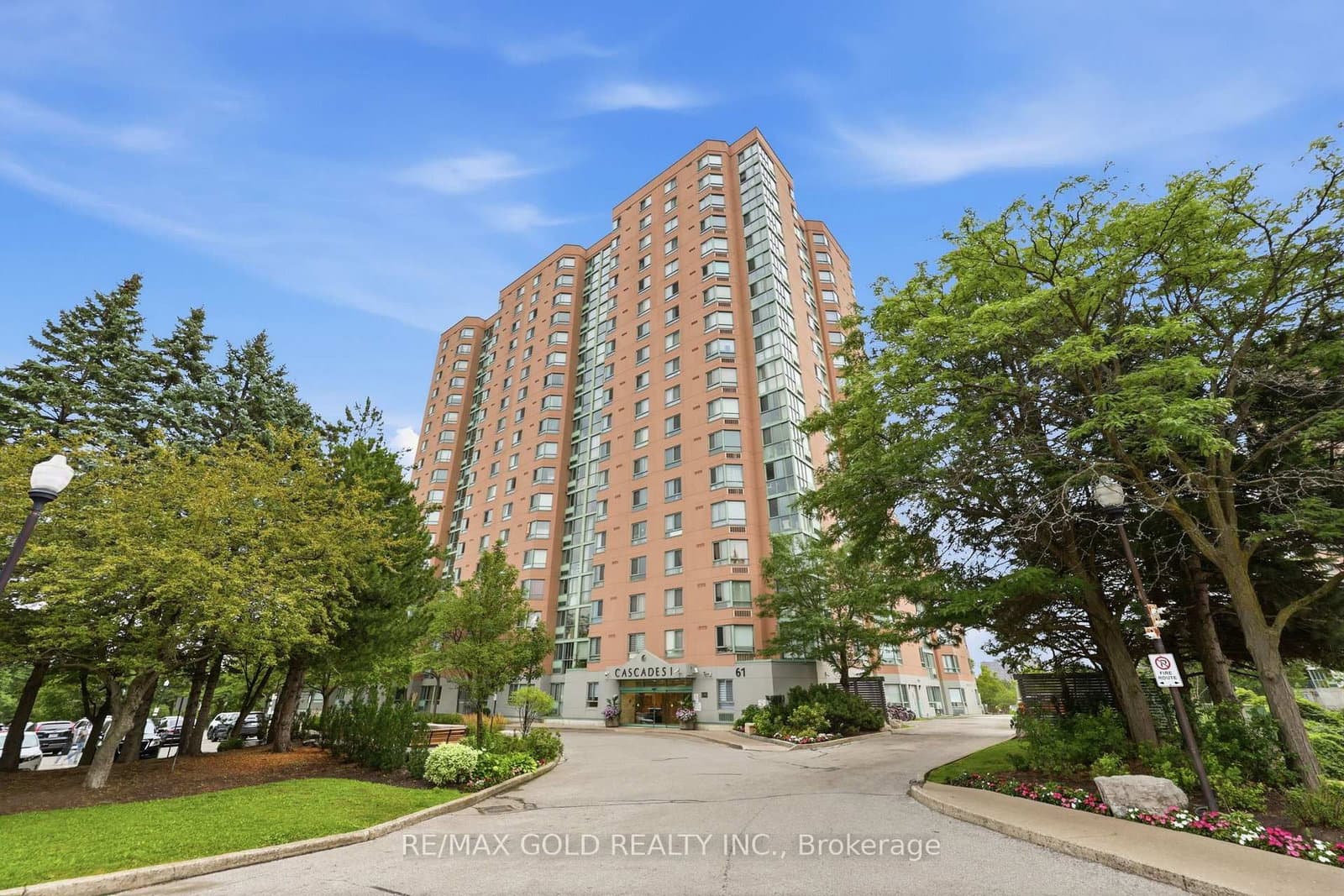 61 Markbrook Lane, Unit ph08 - Image 2