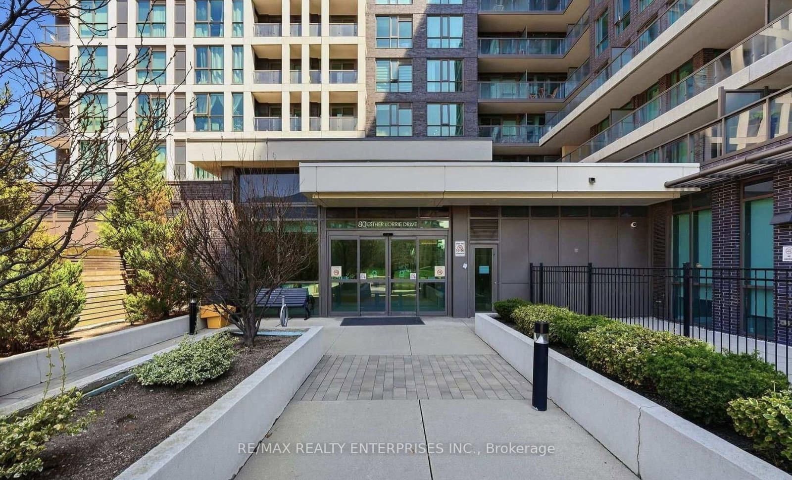 80 Esther Lorrie Drive, Unit 522 - Image 2