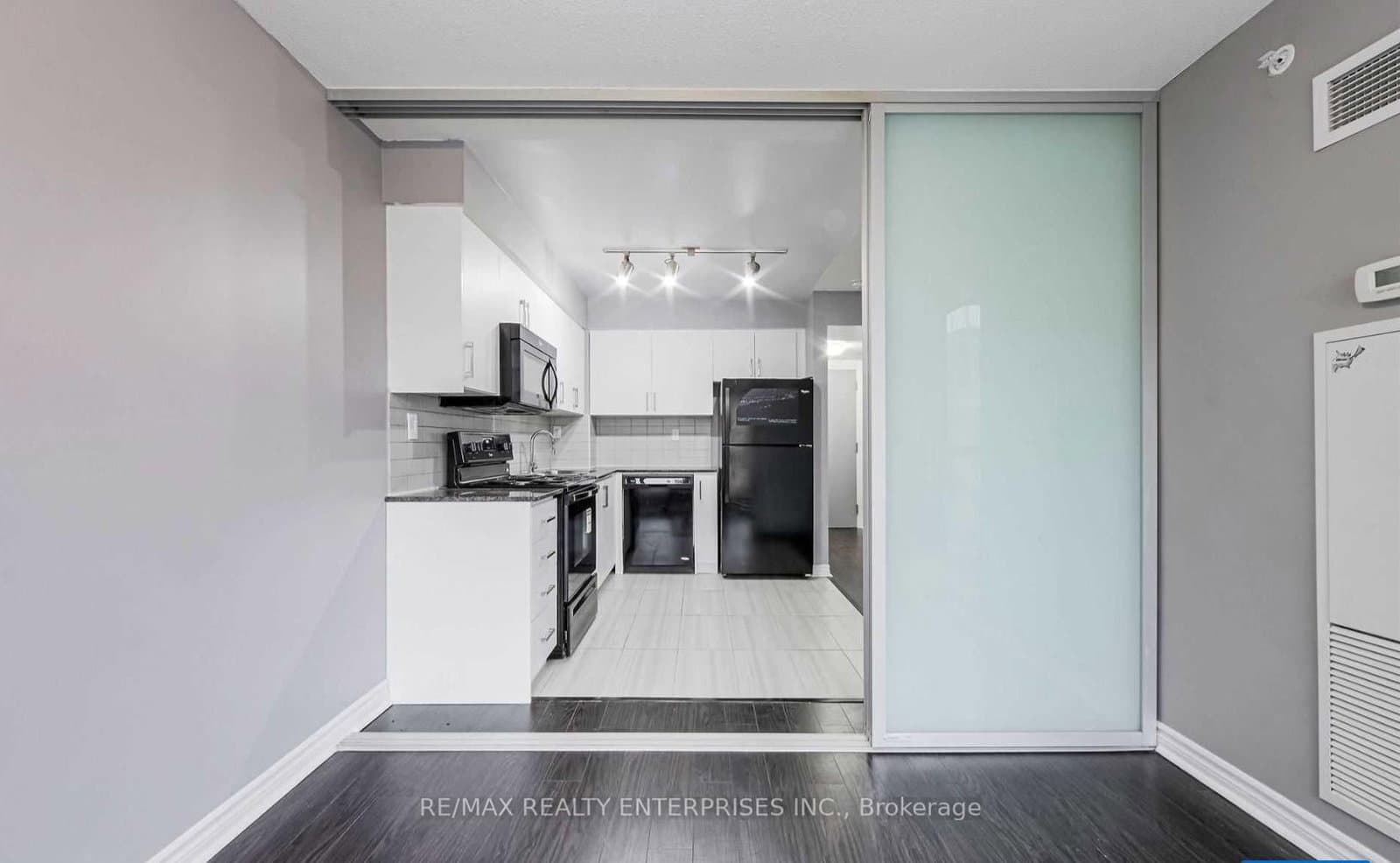 80 Esther Lorrie Drive, Unit 522 - Image 6