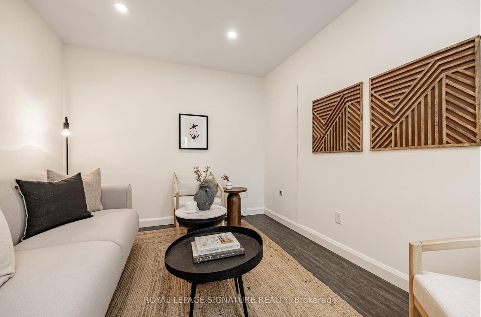 54 Pasadena Gardens, Unit B - Image 6