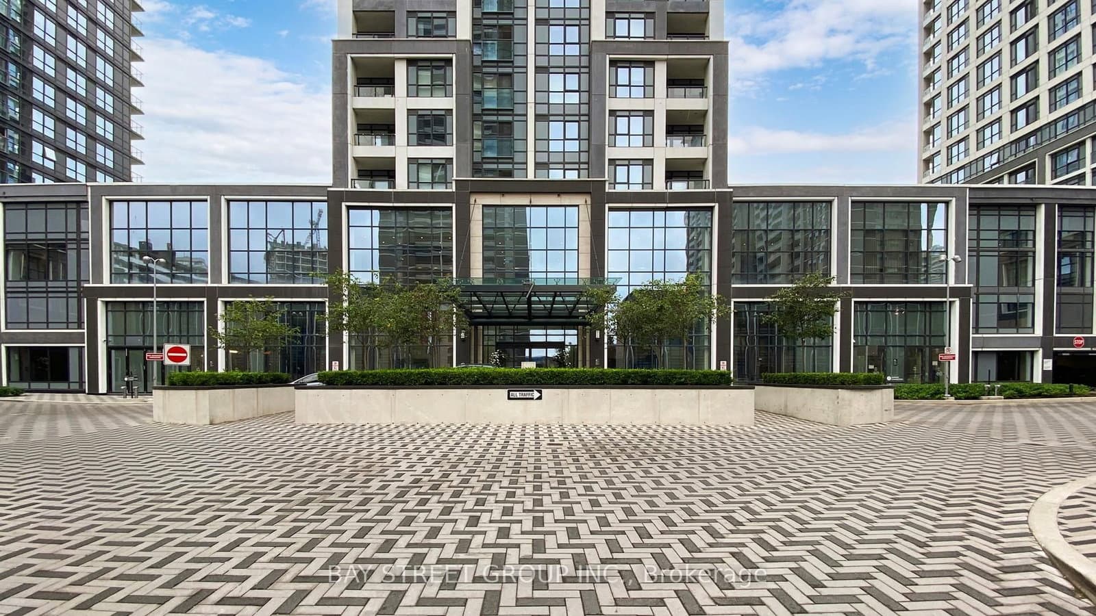 5 Mabelle Avenue, Unit 4032 - Image 4