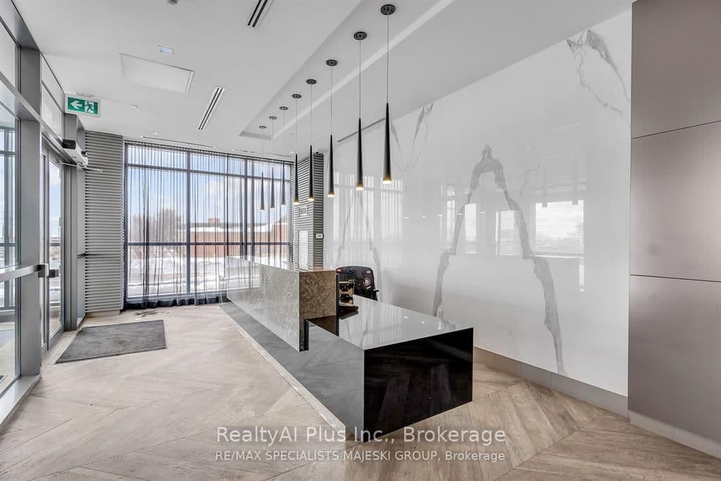 50 Thomas Riley Road, Unit 804 #Room - Image 3