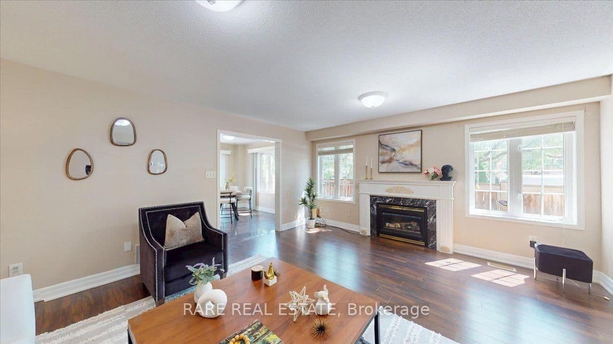 1825 Hobson Drive - Image 5