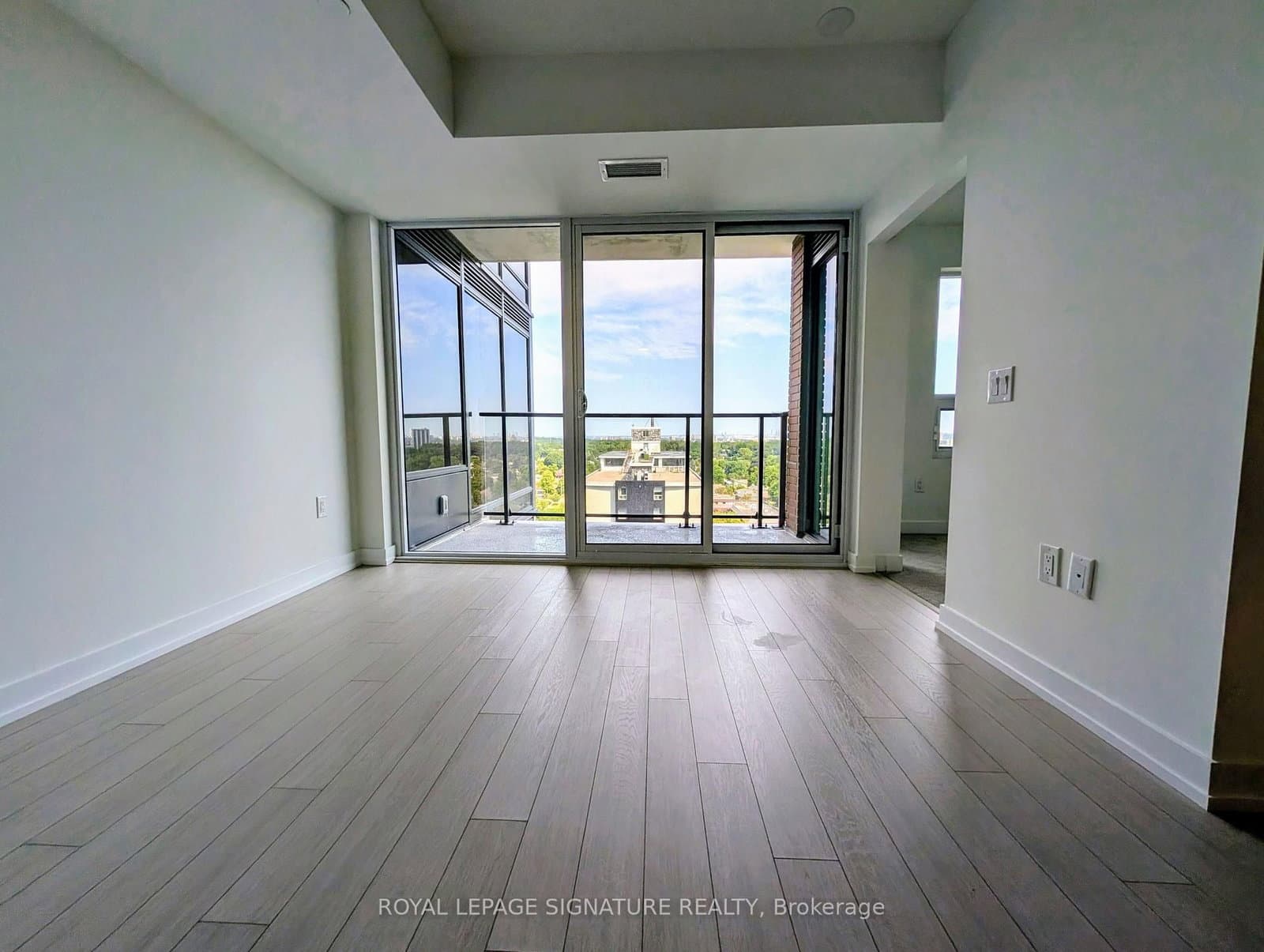 4010 Eglinton Avenue, Unit 1320 - Image 5