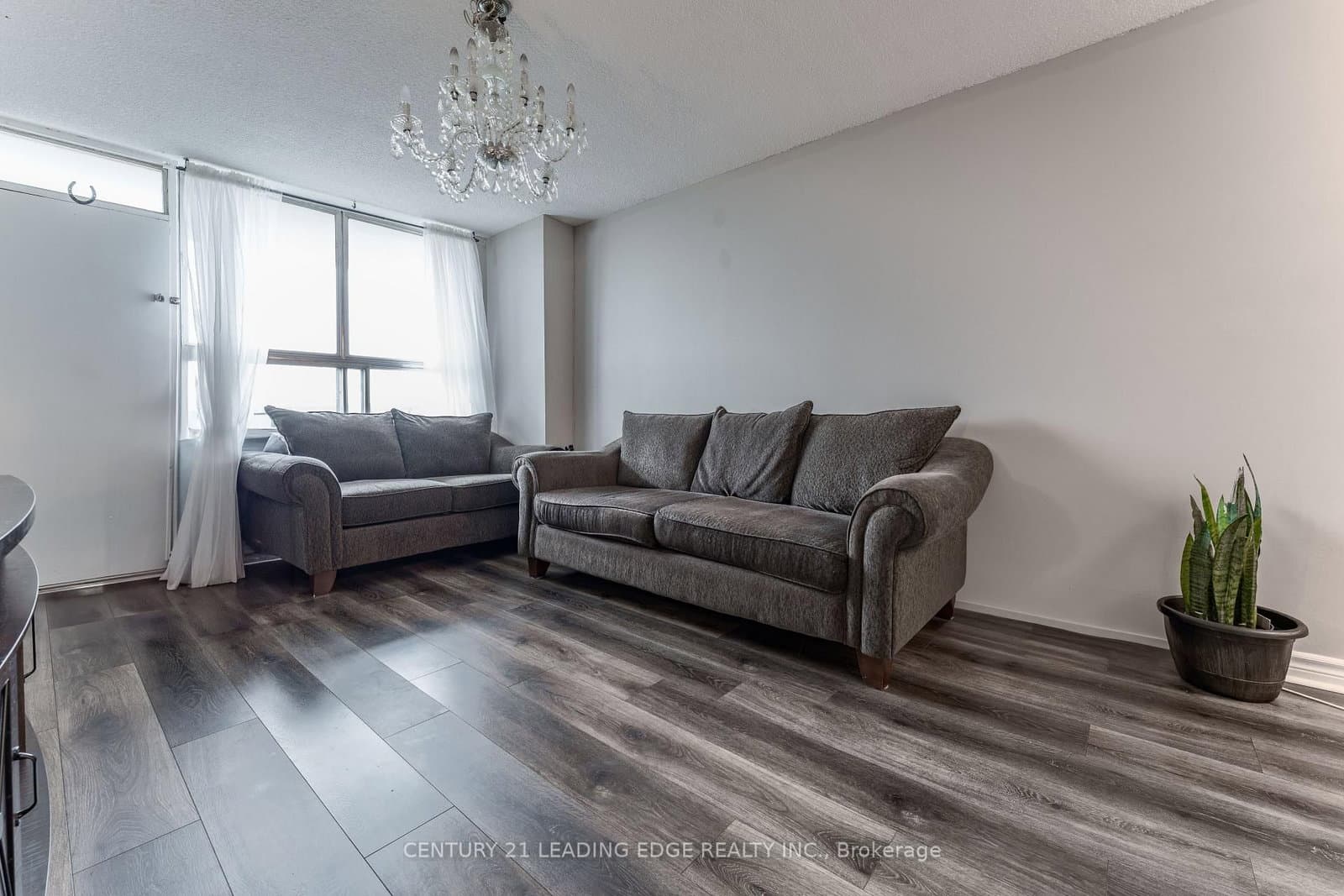 940 Caledonia Road, Unit 611 - Image 6