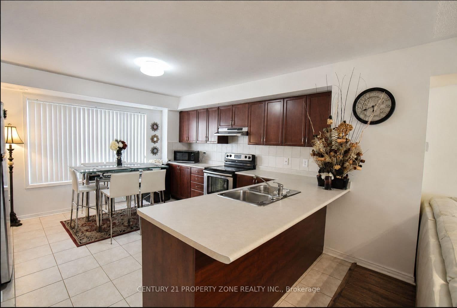 5035 Oscar Peterson Boulevard, Unit 12 - Image 4