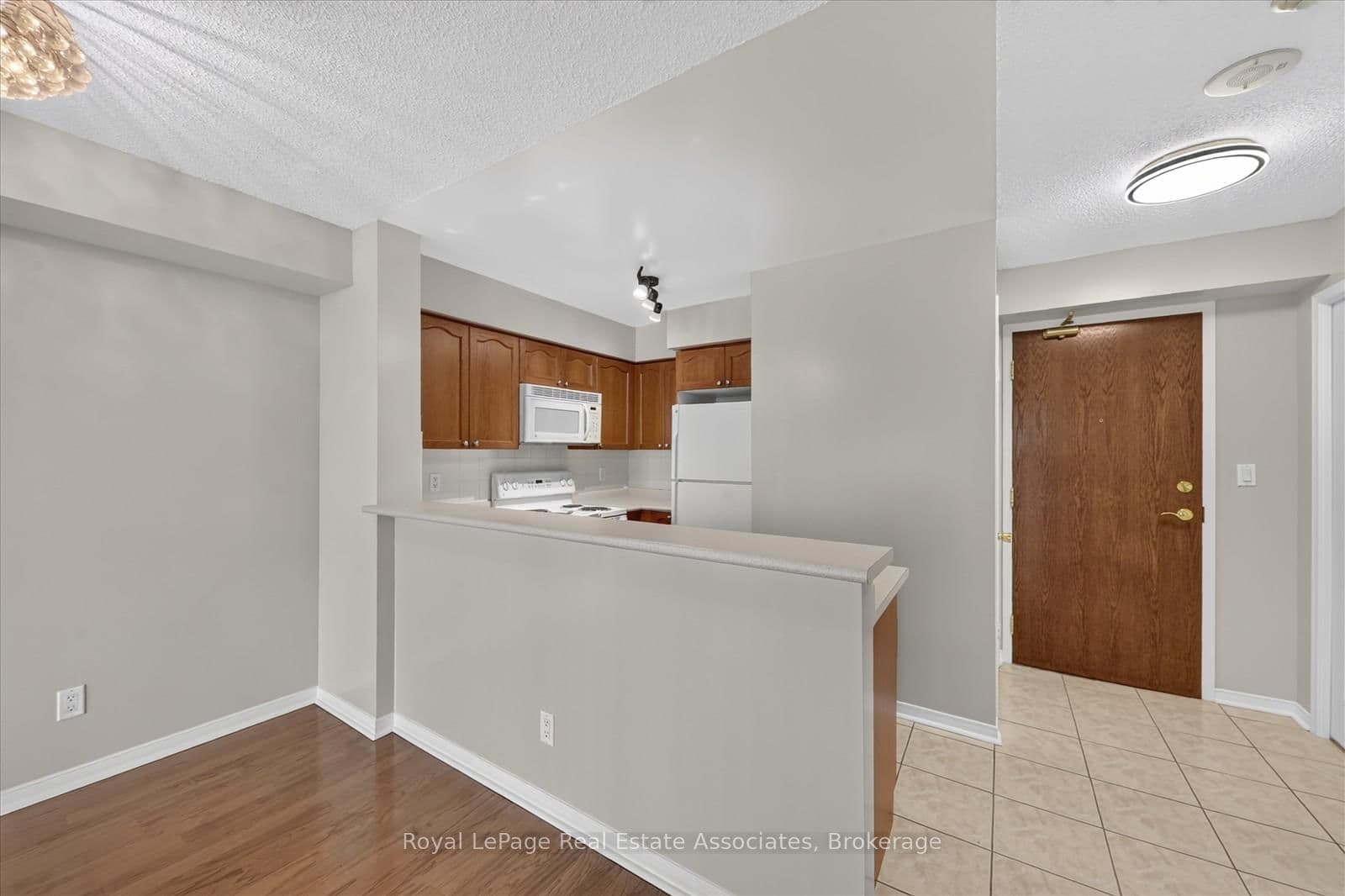 7 Michael Power Place, Unit 908 - Image 6