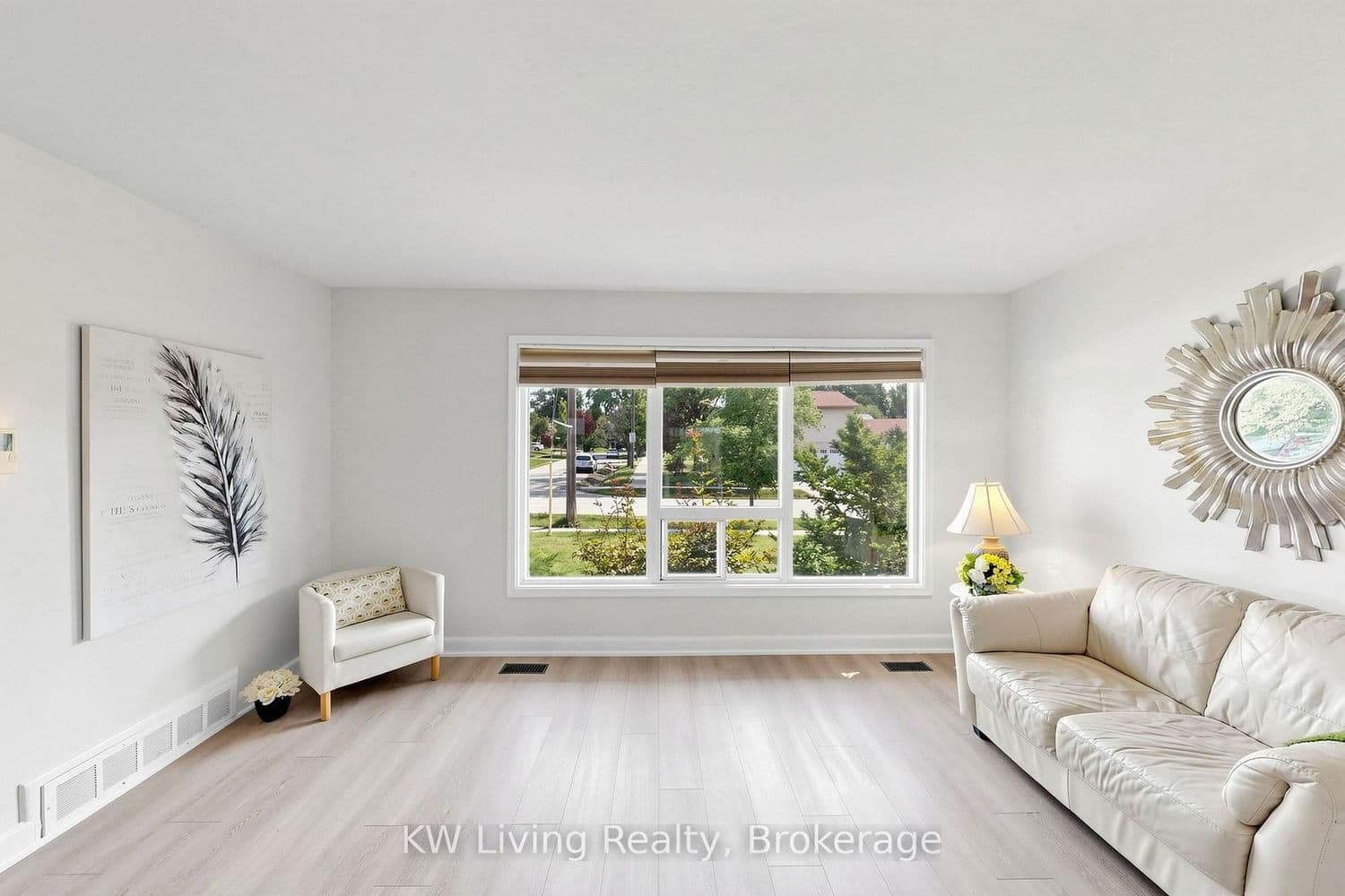 26 Mooreshead Drive - Image 6