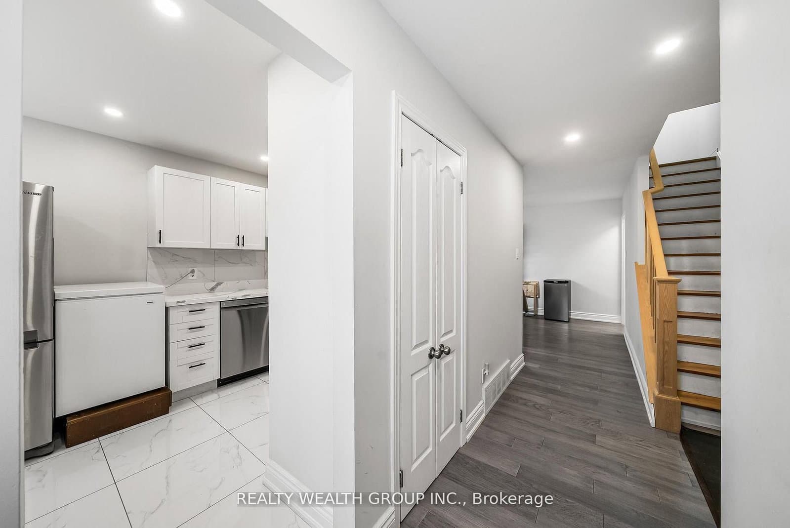 521 Timber Lane, Unit 39 - Image 4