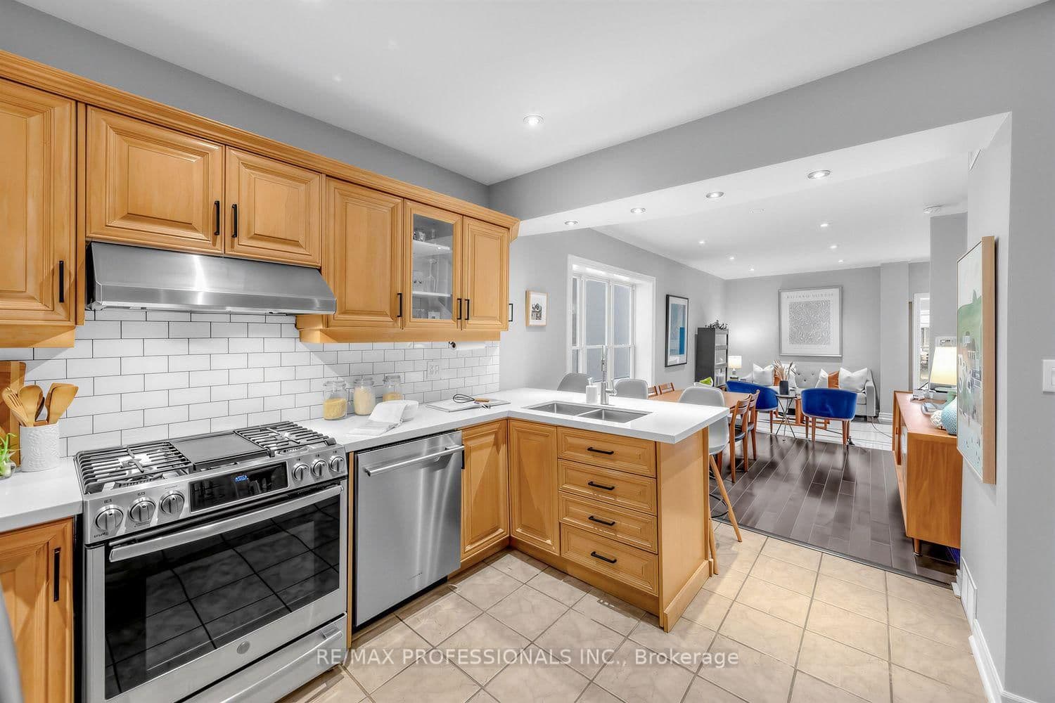 3 Blakley Avenue - Image 4