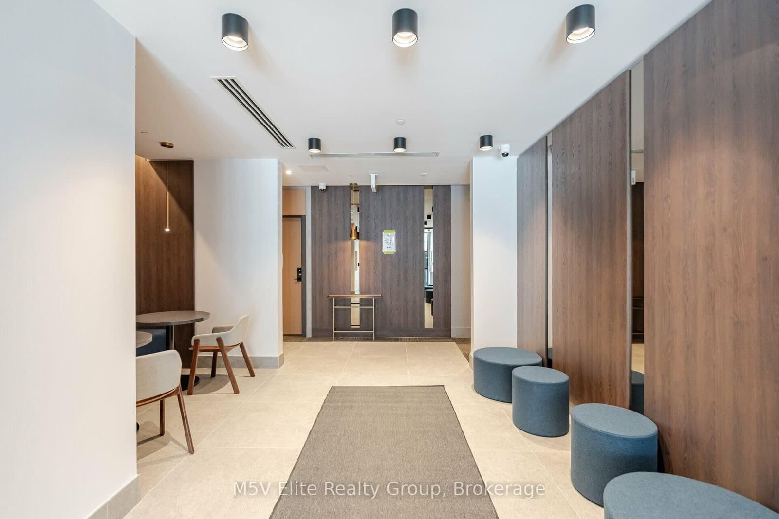 1440 Clarriage Court, Unit 213 - Image 3