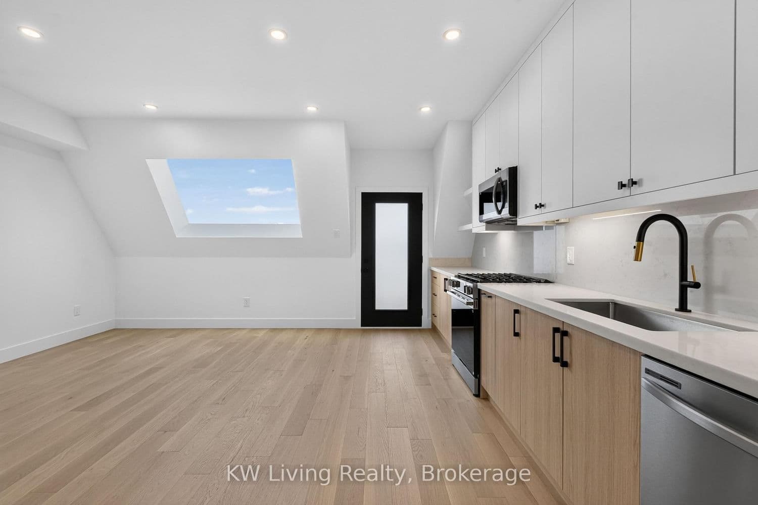 96 Belgravia Avenue - Image 4
