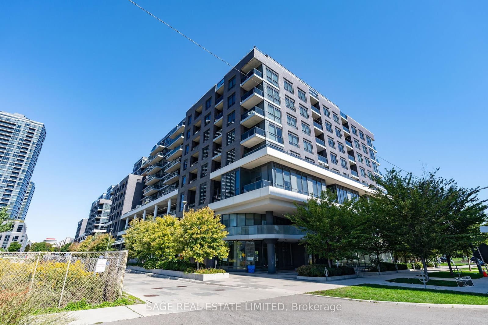 10 Gibbs Road, Unit 625 - Image 1