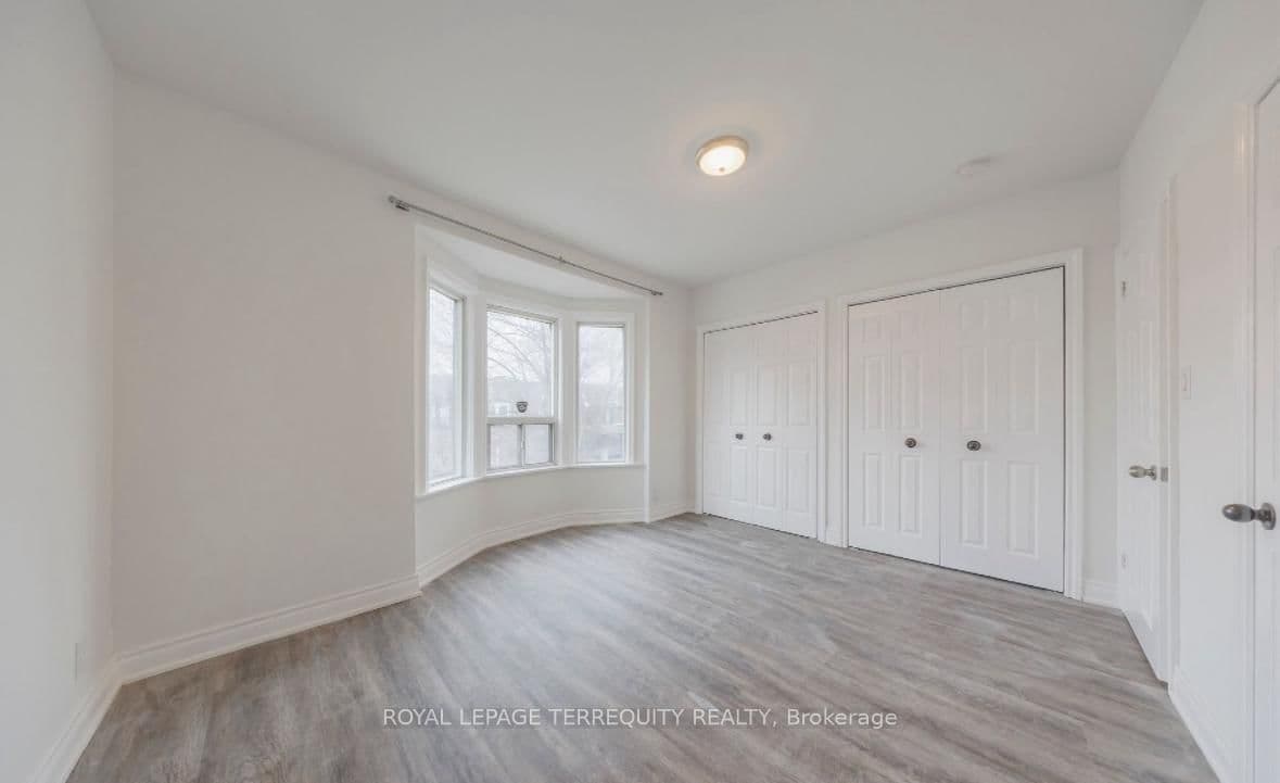 185 Laughton Avenue, Unit Upper - Image 2