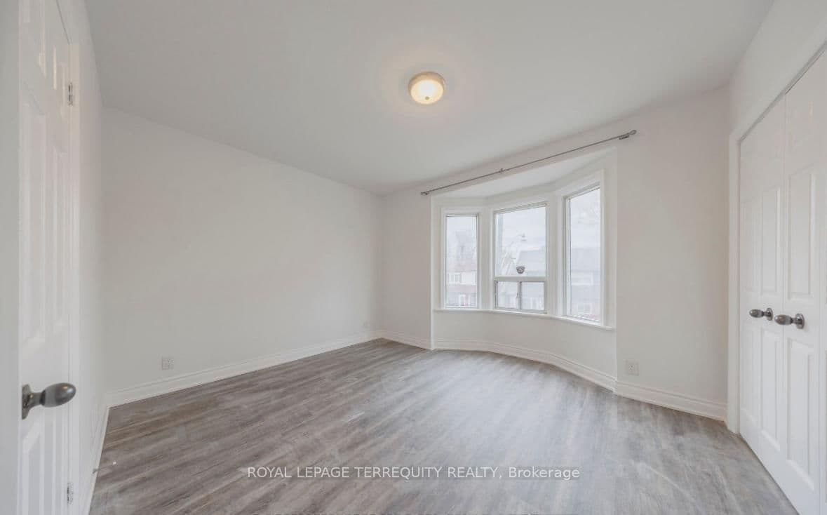 185 Laughton Avenue, Unit Upper - Image 5