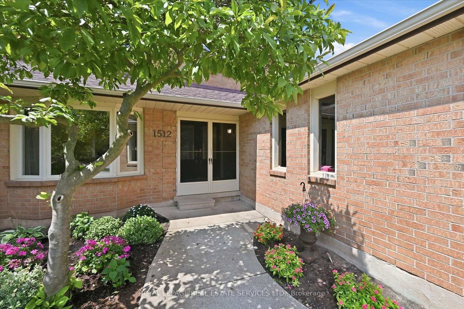 1512 Princeton Crescent - Image 3