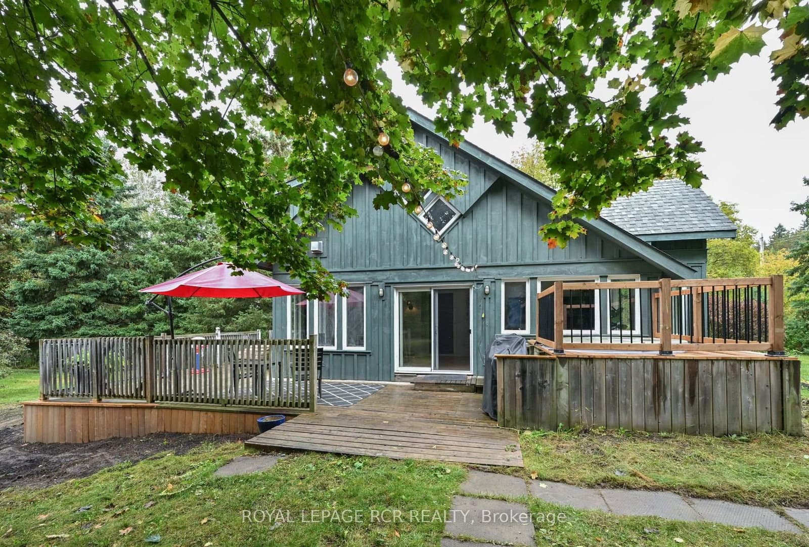 1762 Queen Street - Image 4