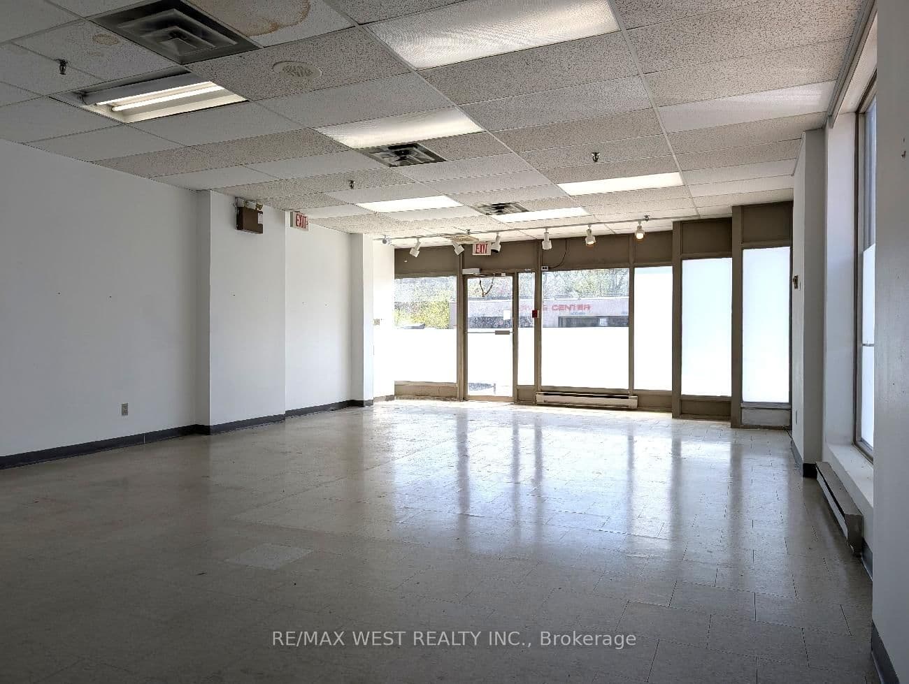 2468 Eglinton Avenue W, Unit Unit 1 - Image 6