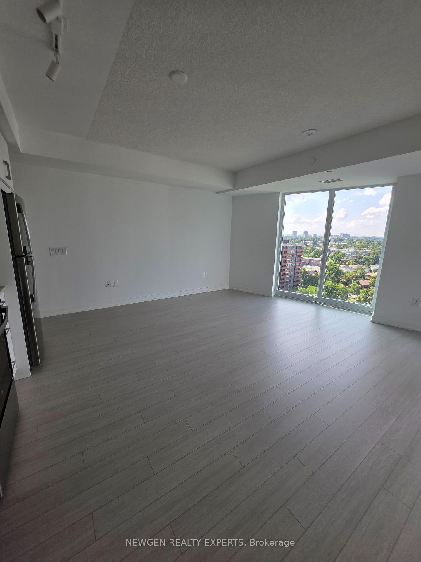 4010 Eglinton Avenue W, Unit 1404 - Image 6