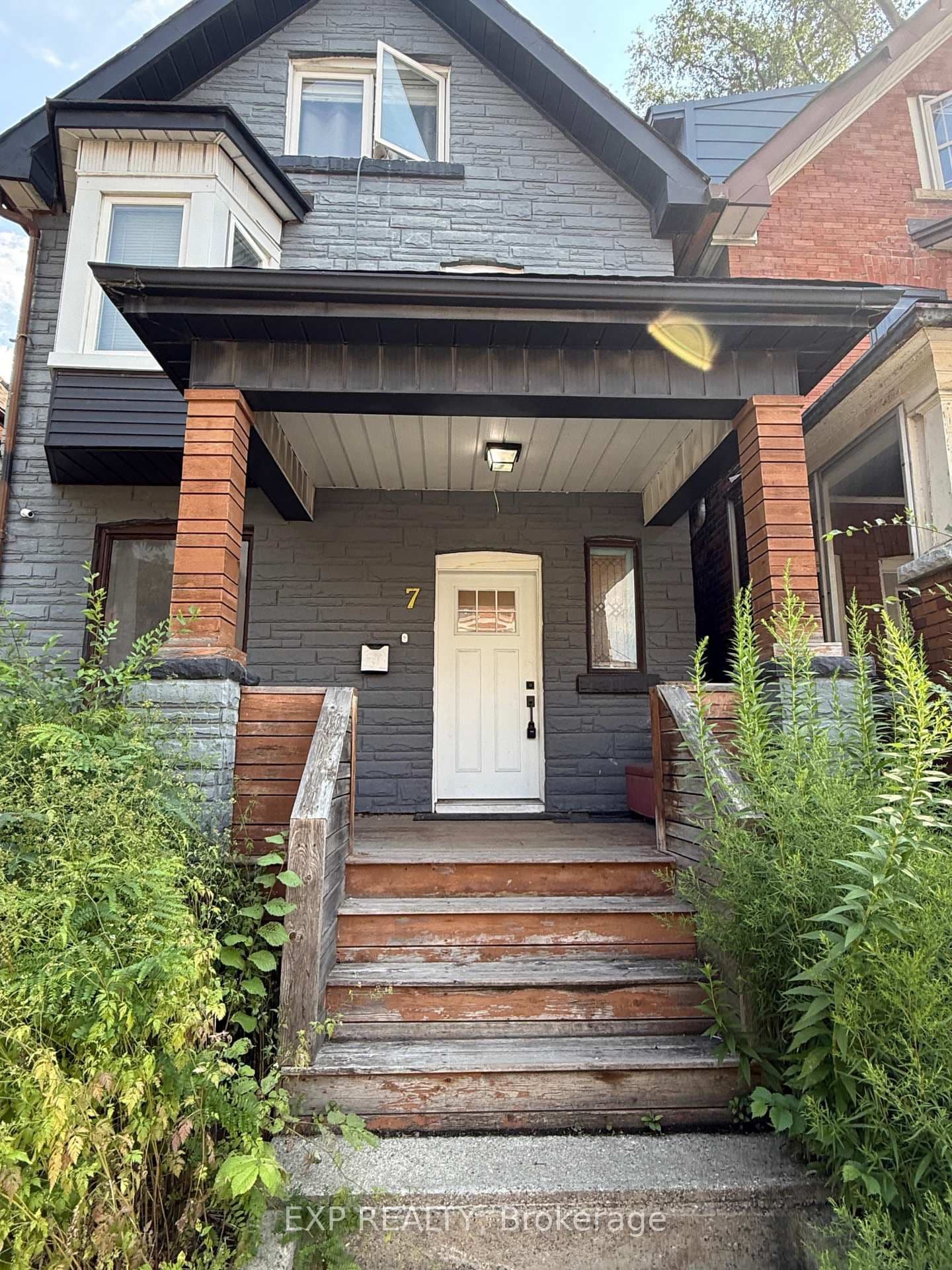 7 Lansdowne Avenue, Unit 2F and 3F - Image 1
