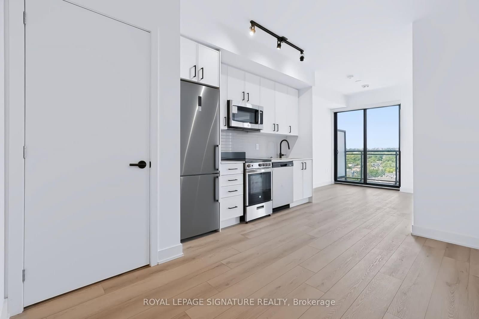 758 Dovercourt Road, Unit 1001 - Image 4