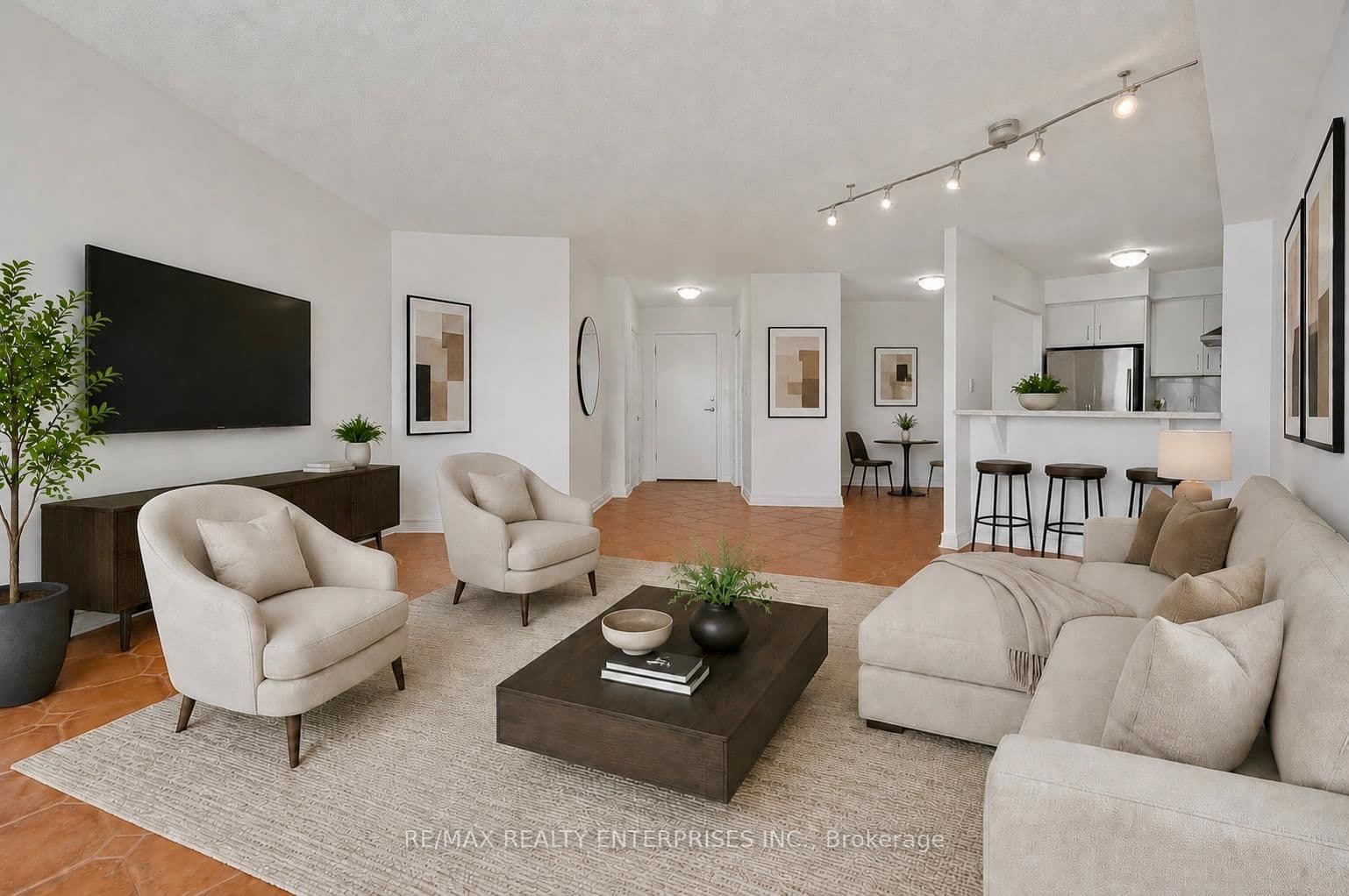 2261 Lake Shore Boulevard W, Unit 607 - Image 5