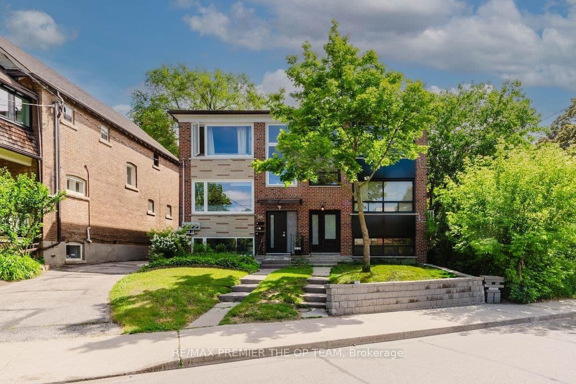 299 Quebec Avenue, Unit 3 - Image 3