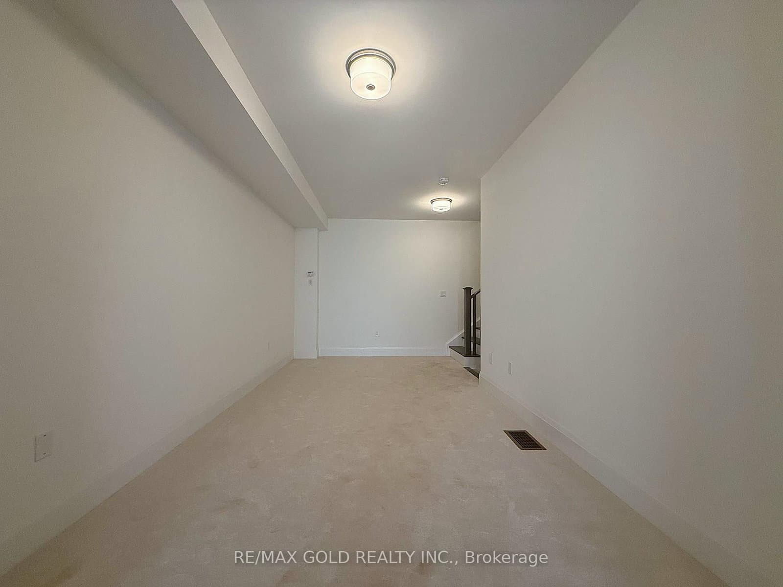 3314 Azam Way - Image 2