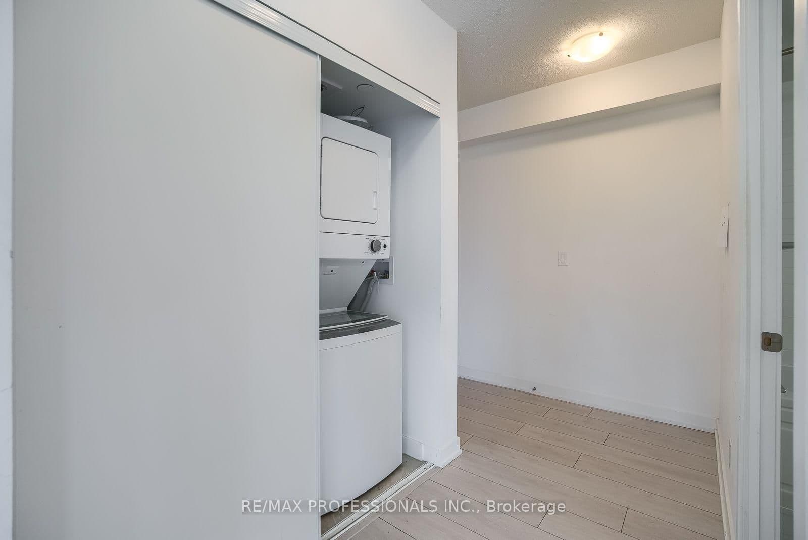3200 Dakota Common, Unit B713 - Image 3