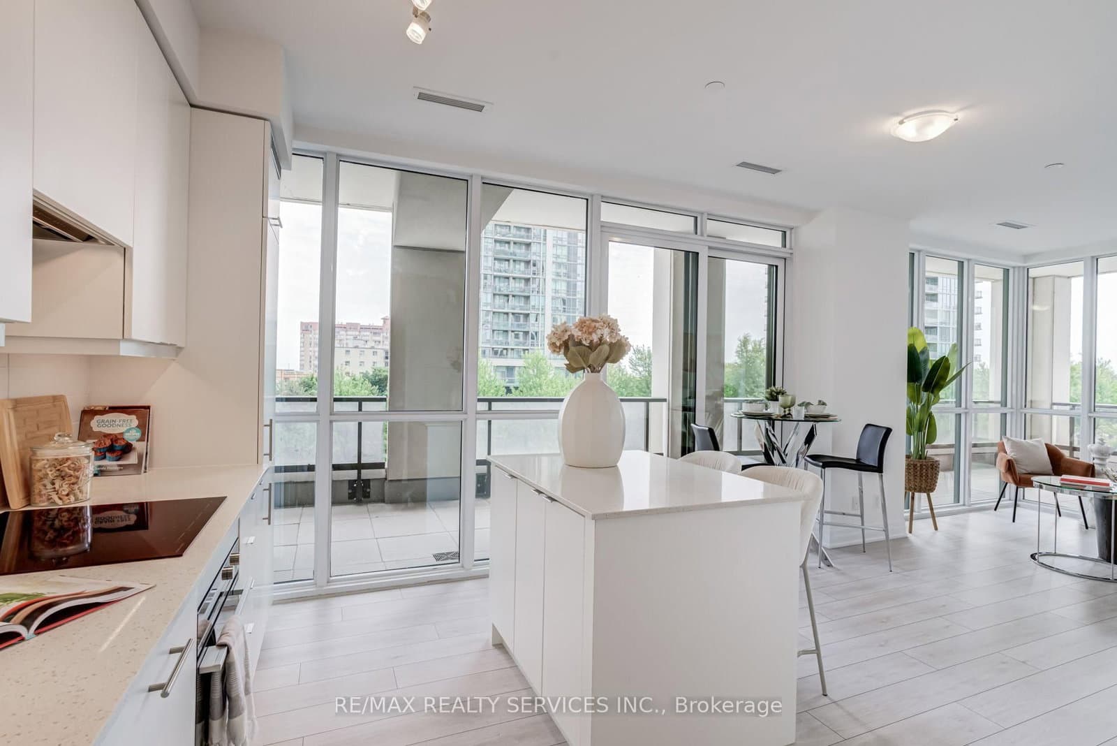 30 Elm Drive W, Unit 308 - Image 1