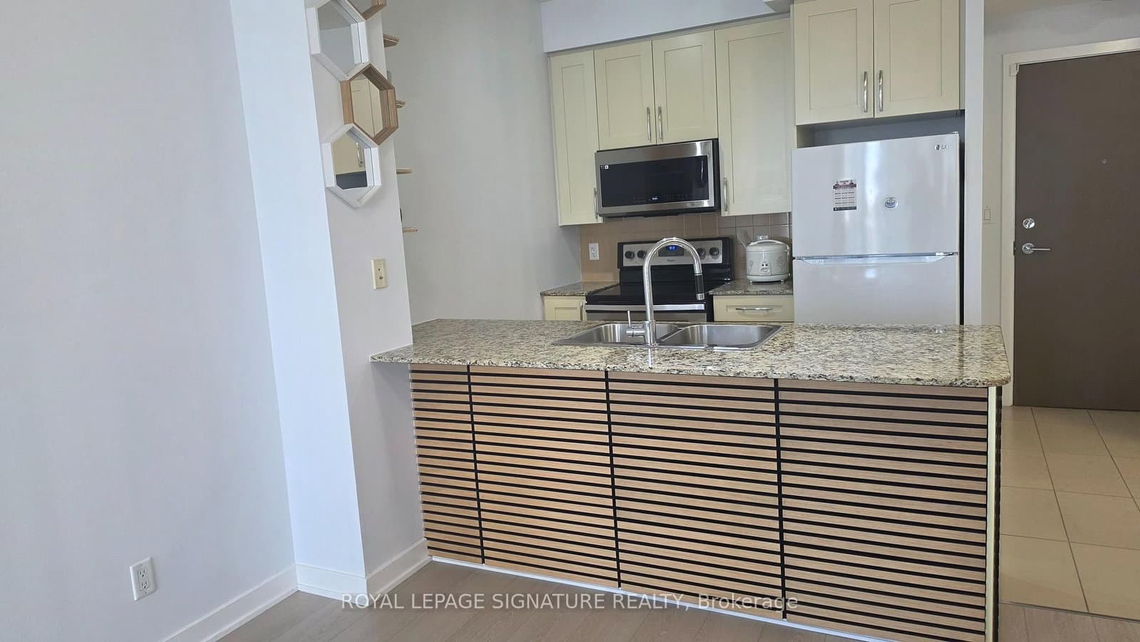 4065 Brickstone Mews, Unit 1107 - Image 6