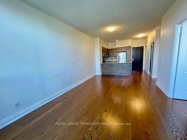 65 Speers Road, Unit 323 - Image 3