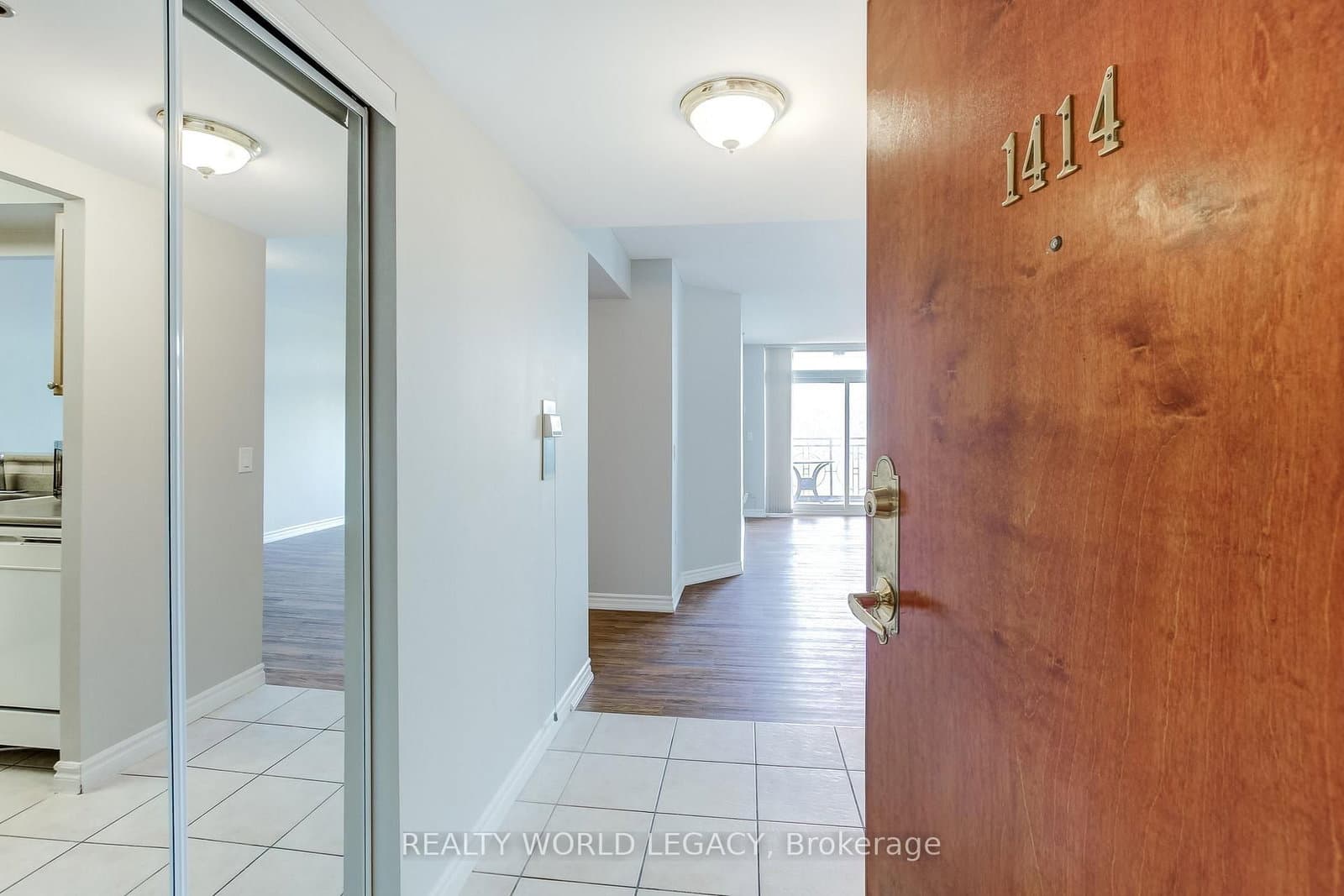100 Burloak Drive, Unit 1414 - Image 2