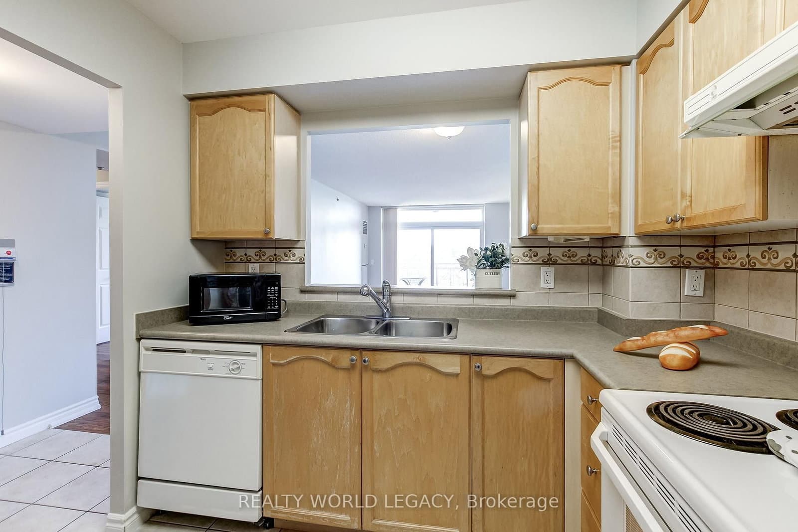 100 Burloak Drive, Unit 1414 - Image 6