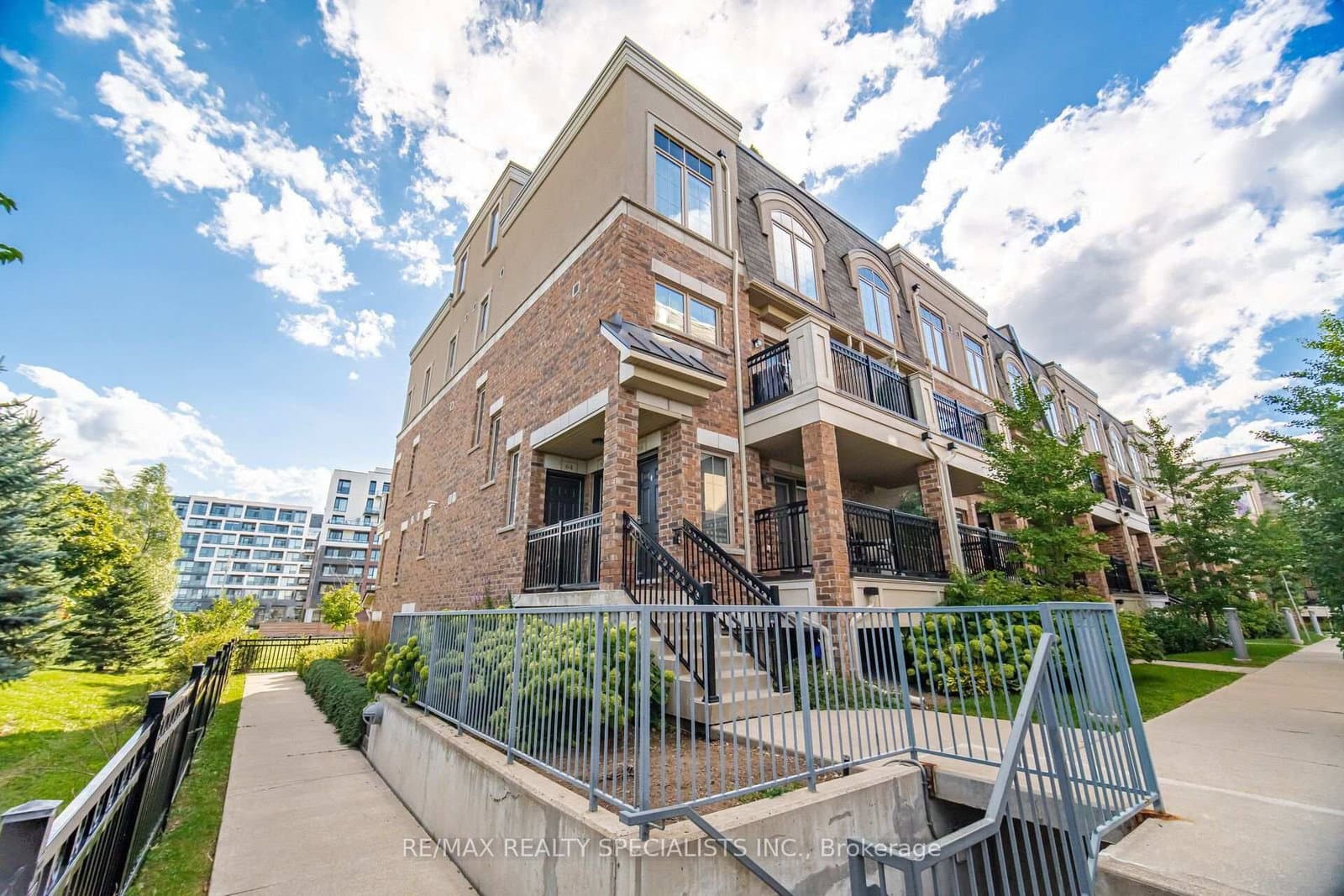 2441 Greenwich Drive, Unit 66 - Image 4
