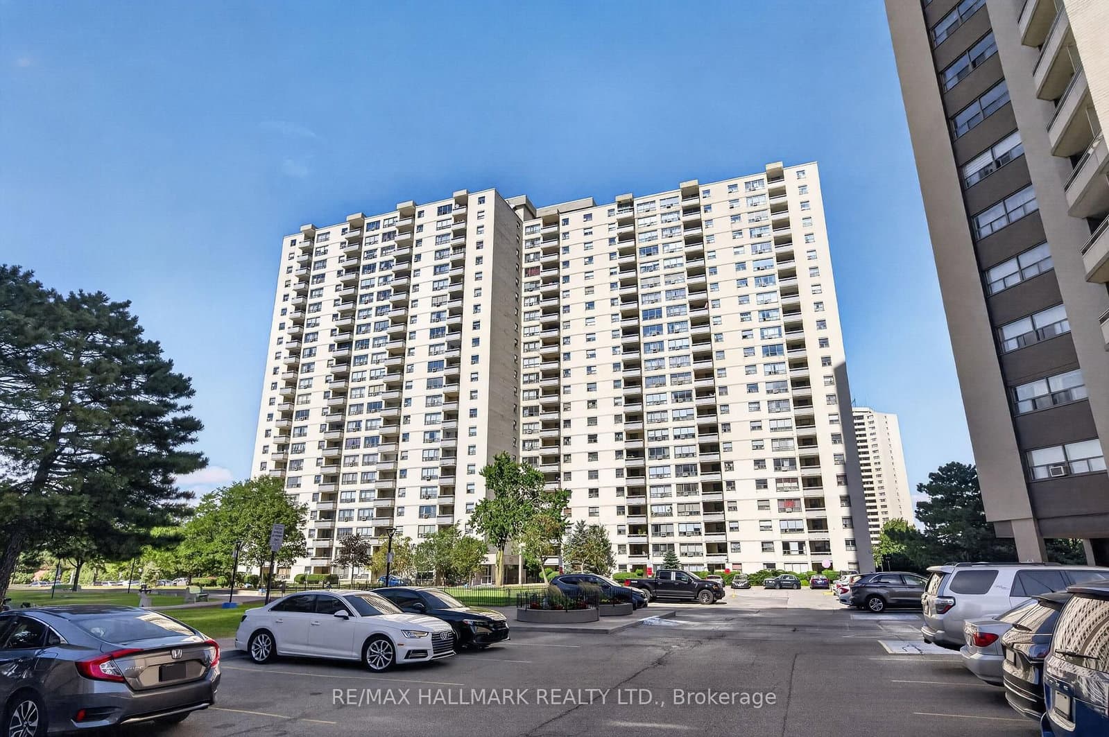 370 Dixon Road, Unit 912 - Image 1
