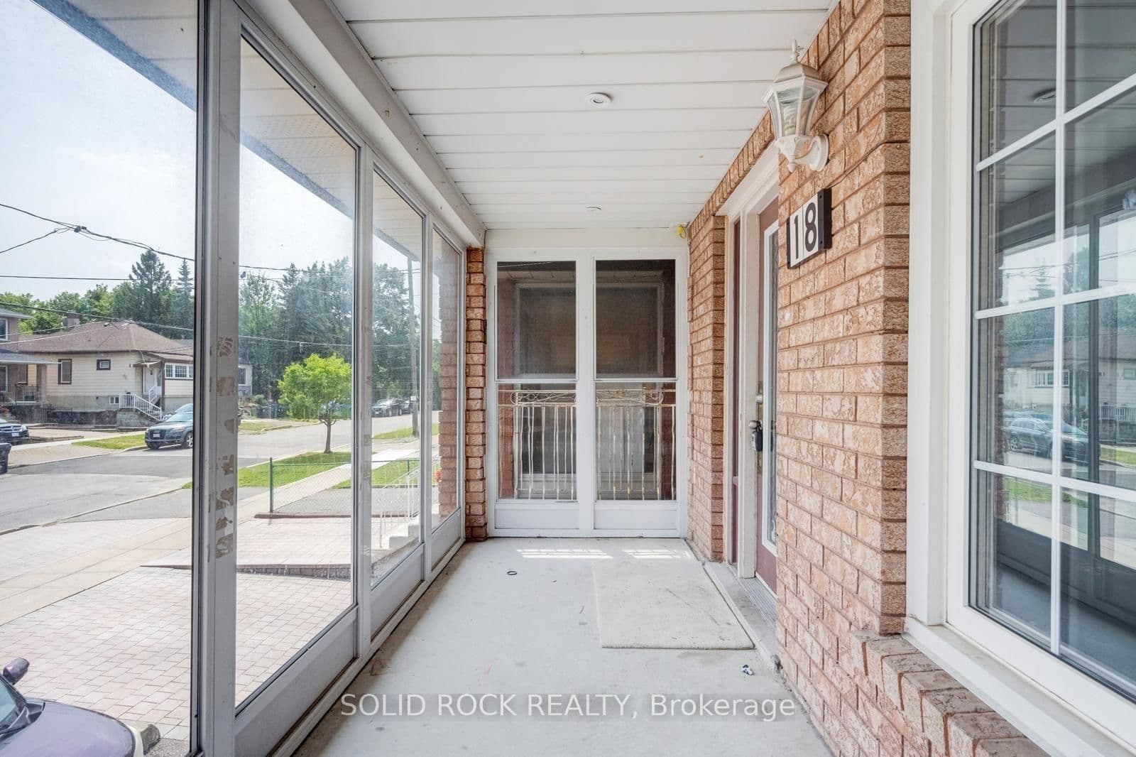18 Maple Bush Avenue - Image 3