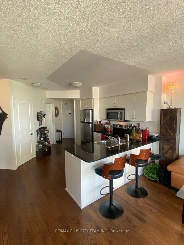15 Legion Road, Unit 1108 - Image 5