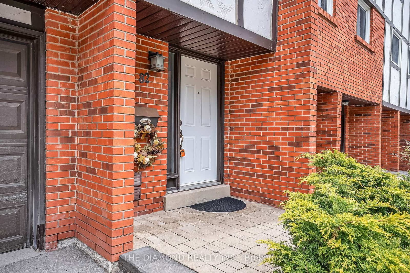 1755 Rathburn Road E, Unit 82 - Image 4