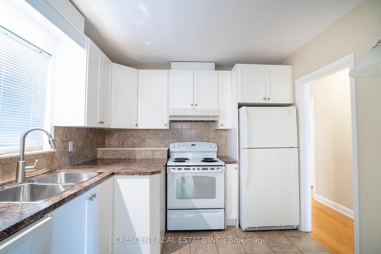 14 Claymore Drive, Unit MAIN - Image 5