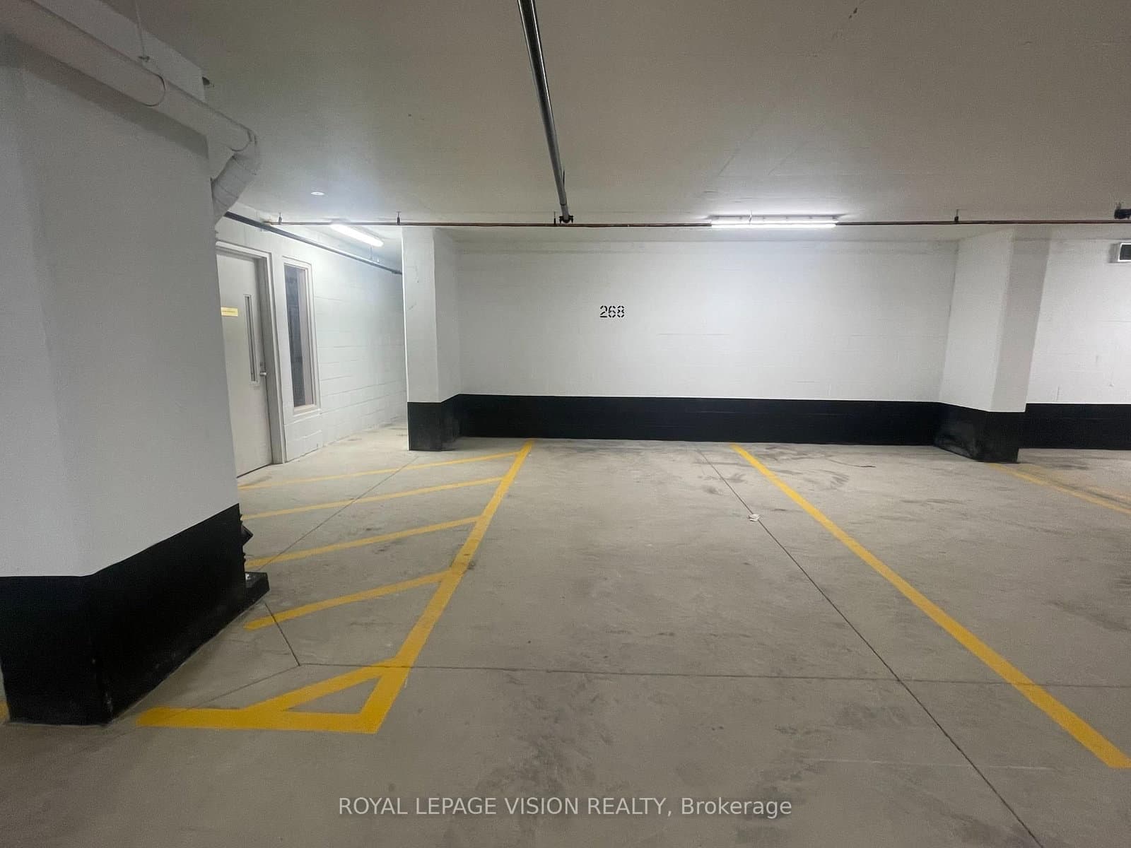 4010 Eglinton Avenue W, Unit 907 - Image 2