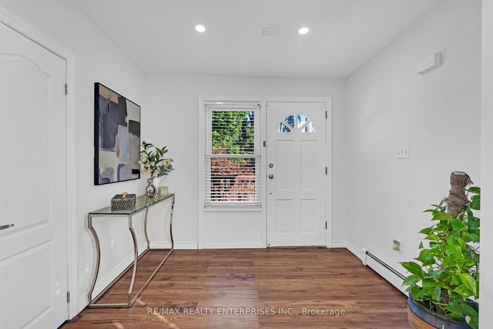 161 Angelene Street - Image 3